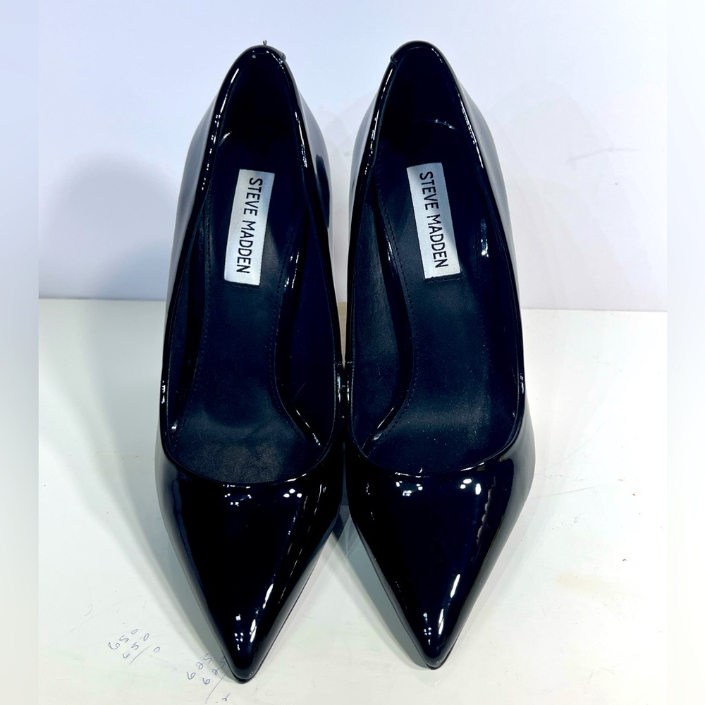 STEVE MADDEN VALANALA BLACK HEELS - Picture 4 of 7